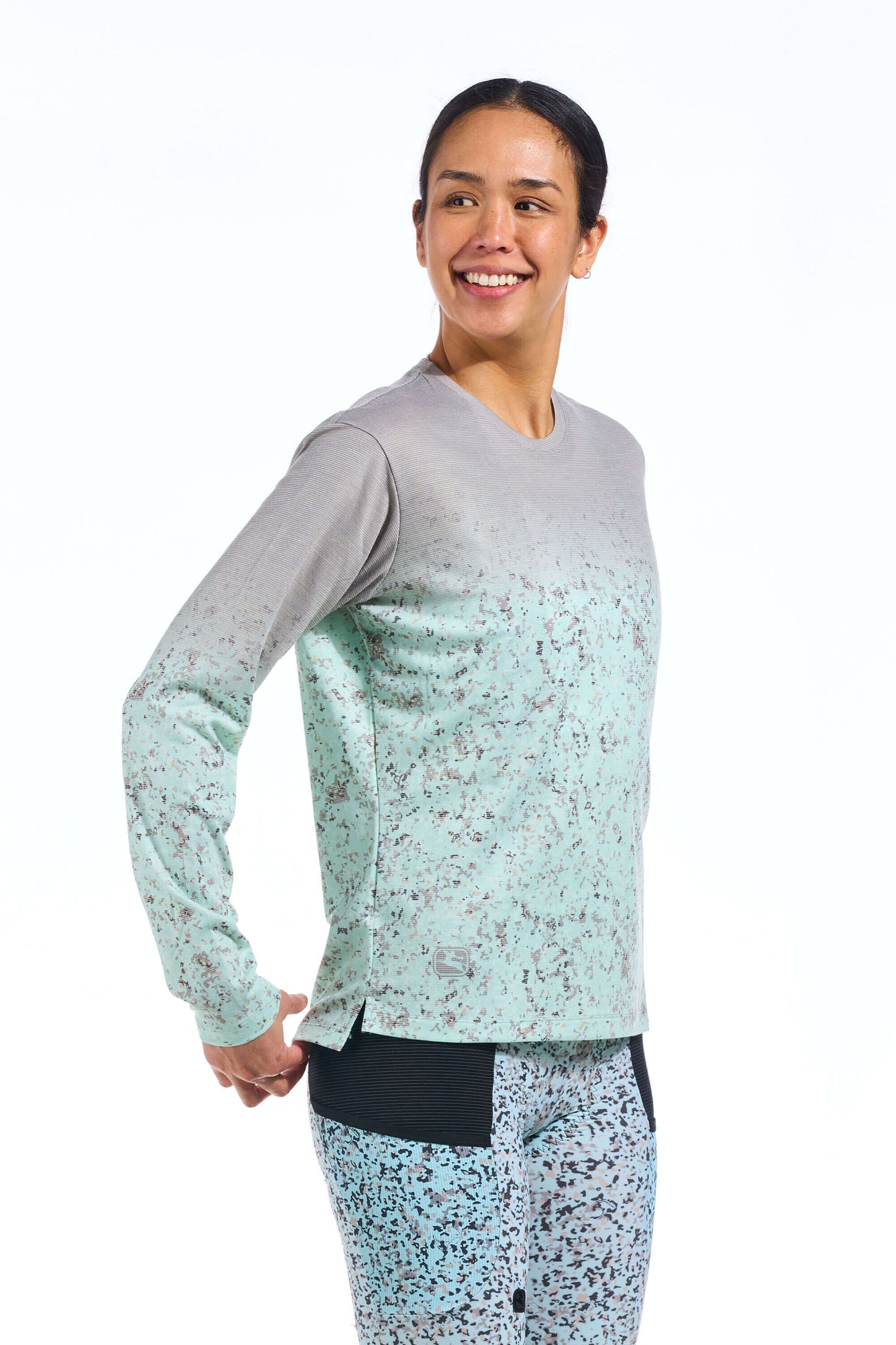 Beyond Gravel Long Sleeve Wool Tech Tee - Unisex TECH TEE JERSEYS + TANKS